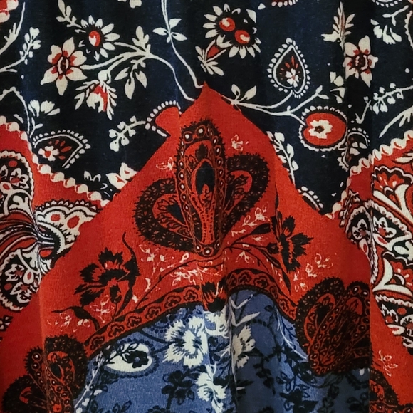 Blouse by Bila - Picture 4 of 7